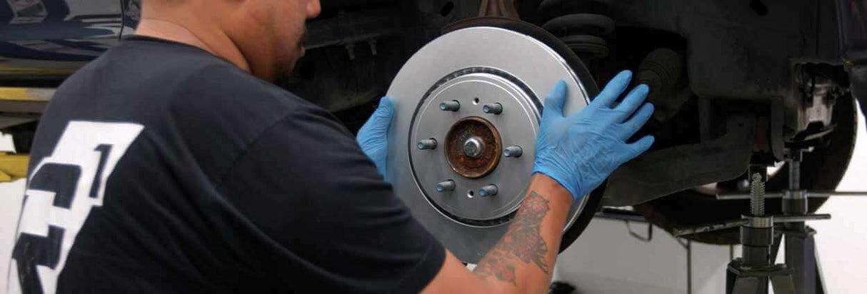 Geo-Carbon Brake Kit with Ceramic Pads | GMC Sierra
